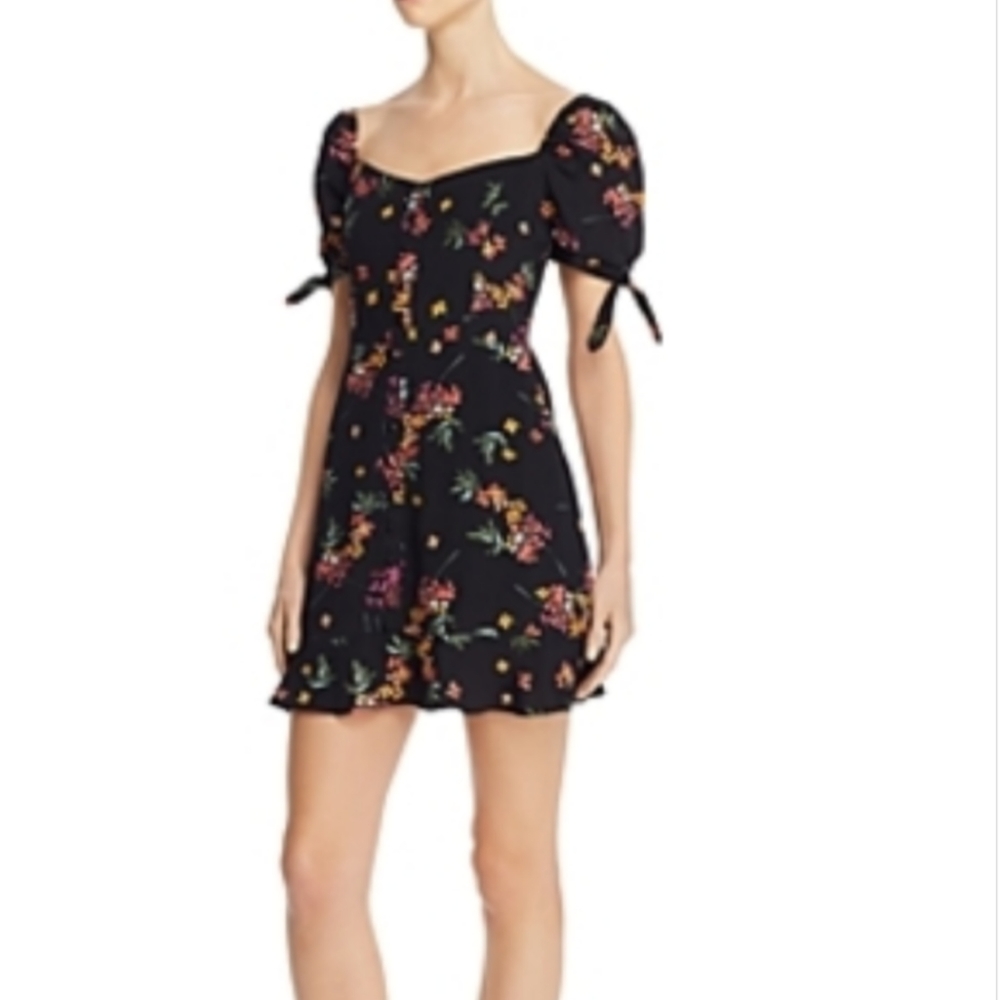 Olivaceous floral dress with puff sleeves